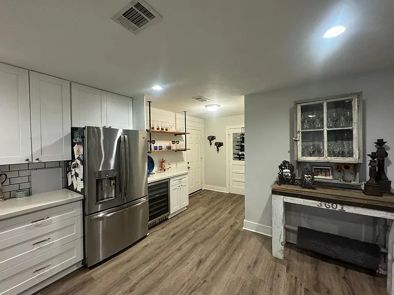 6419 Cindy Ln — Photo 14