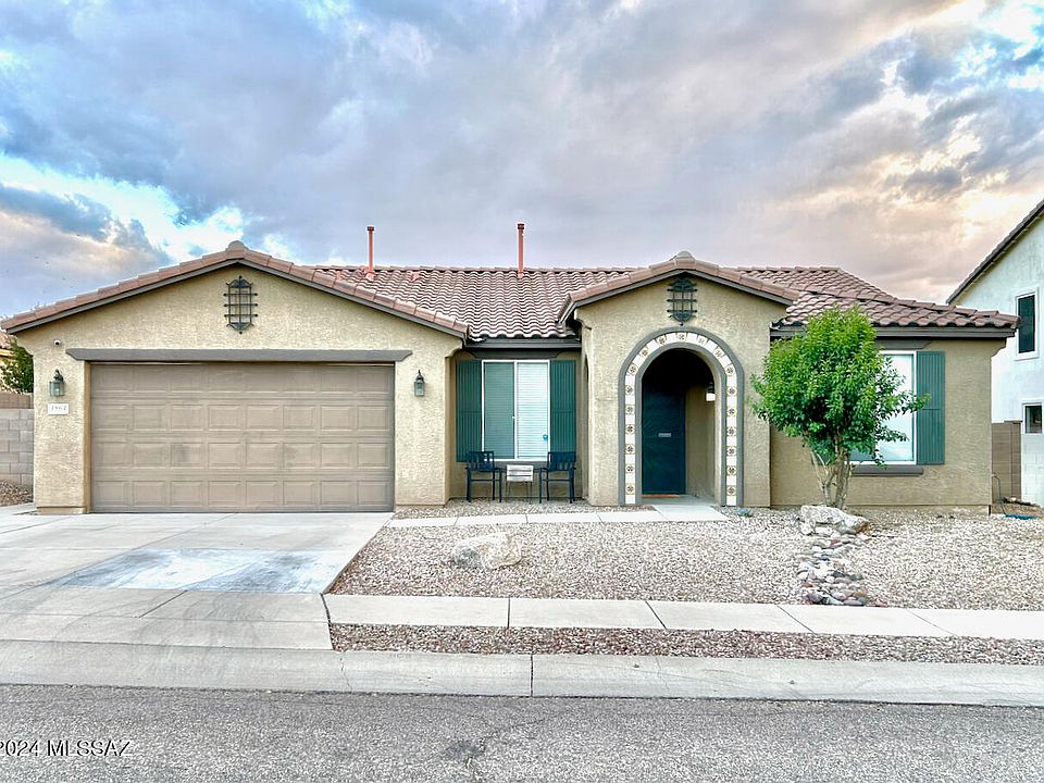 1st image of 4864 E Starflower St