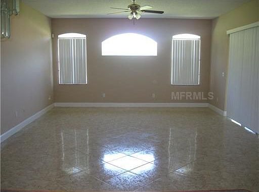 5th image of 10061 Marsh Pine Cir