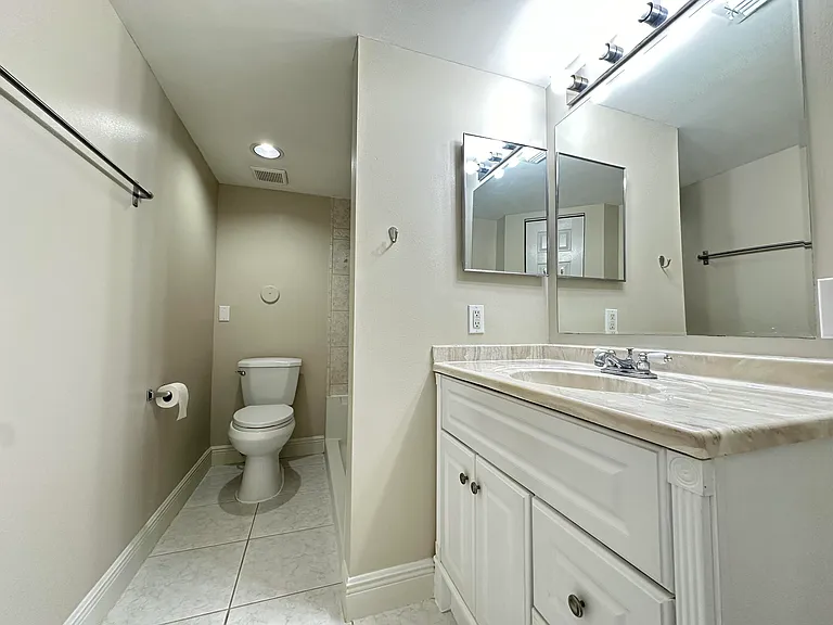 5560 NW 61st St #713 — Photo 10