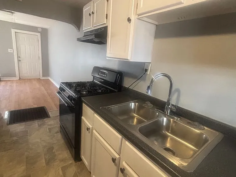 1602 Cereal St — Photo 1