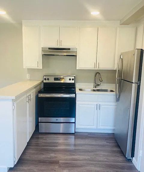 829 N Bunker Hill Ave #B — Photo 7