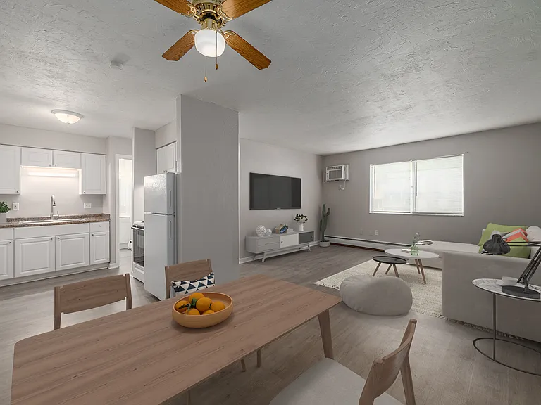 Tower Regency Apartments — Photo 1