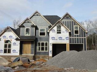 7693 Peppertree Dr #77, Ooltewah, TN 37363
