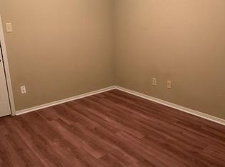 4000 Bill Owens Pkwy APT B, Longview, TX 75605