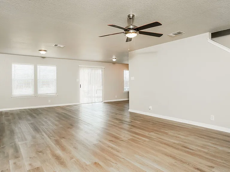 6323 Wild Flower Way — Photo 5