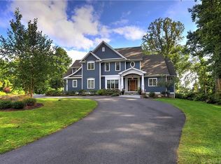 839 Acorn Rd, Orange, CT 06477