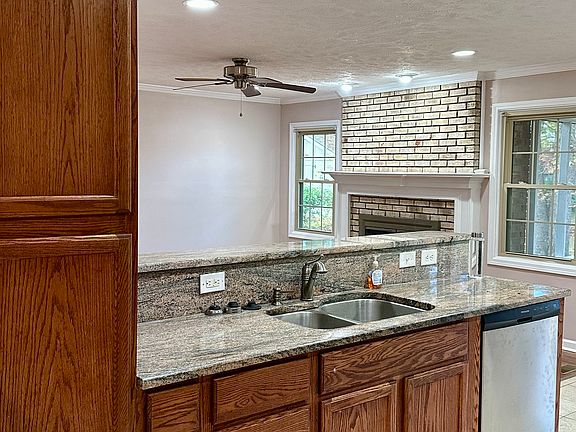 Granite countertops with custom cabinets