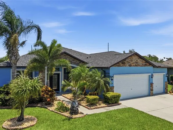 326 Star Shell Dr, Apollo Beach, FL 33572