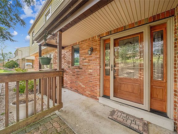 3rd image of 3638 School Rd