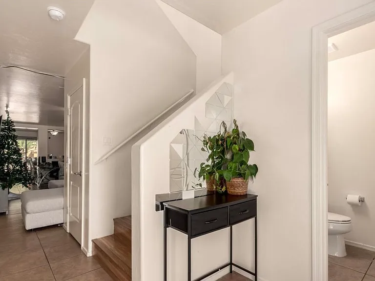 14361 S Camino Vallado — Photo 2