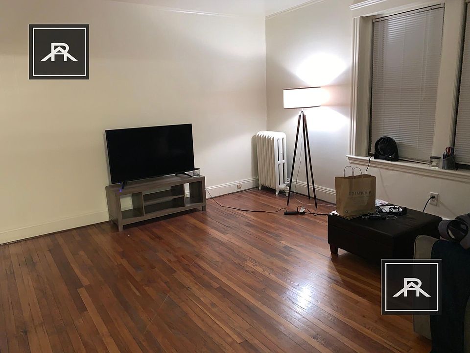 2nd image of 1442 Commonwealth Ave #20