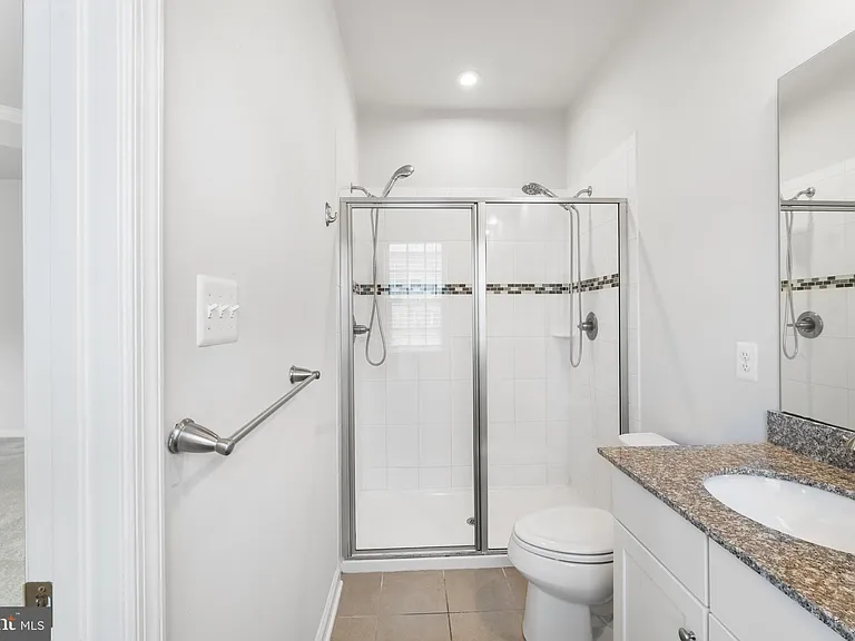 2657 Richmond Way — Photo 29