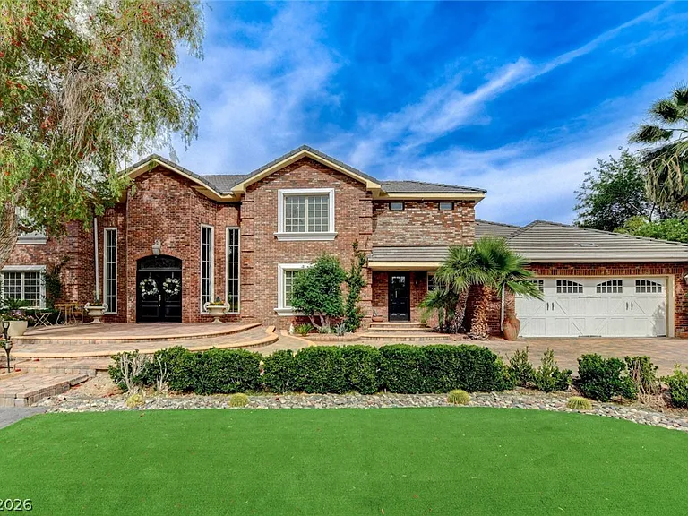 7001 Alamitos Cir — Photo 81