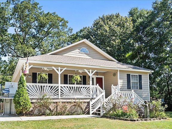 2nd image of 8004 High Ridge Pl.
