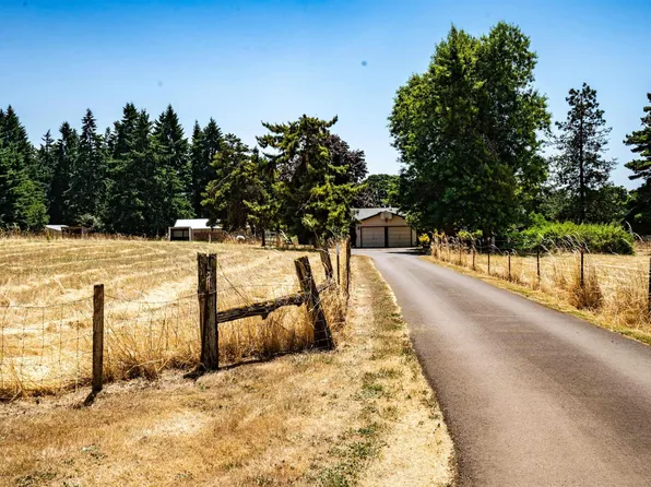 5546 Radell Dr SE, Salem, OR 97317