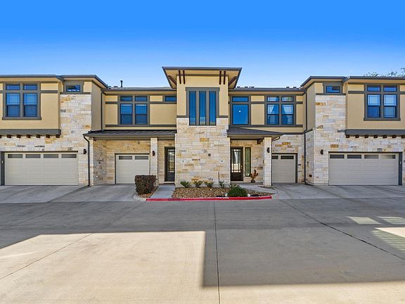 3rd image of 4323 Spicewood Springs Rd #6