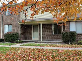 48608 Sugarbush Rd, Chesterfield, MI 48047