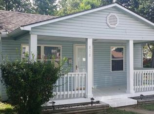 810 S Saville Ave, Independence, MO 64050
