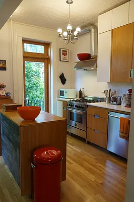 Rented by Alexandra Ferguson, LREB | media 19