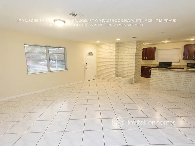 108 NW 45th Ave — Photo 15
