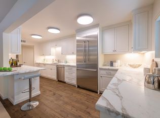 21 Willow Rd APT 7, Menlo Park, CA 94025