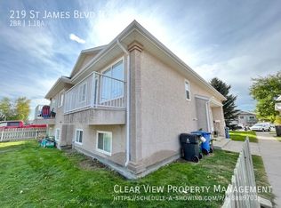 219 Saint James Blvd N #4, Lethbridge, AB T1H 6R2