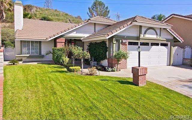 1st image of 28624 Apricot Pl