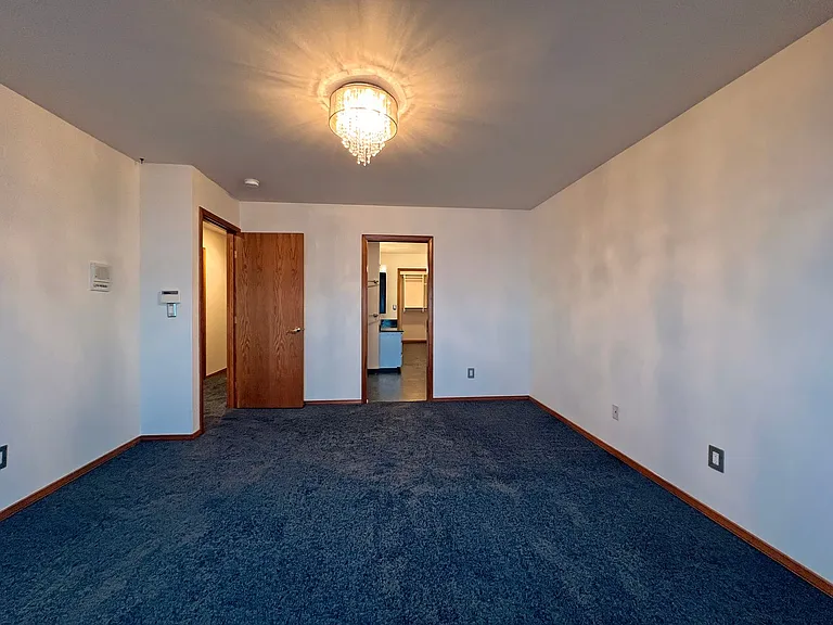 7512 Leif Ericson Dr — Photo 46