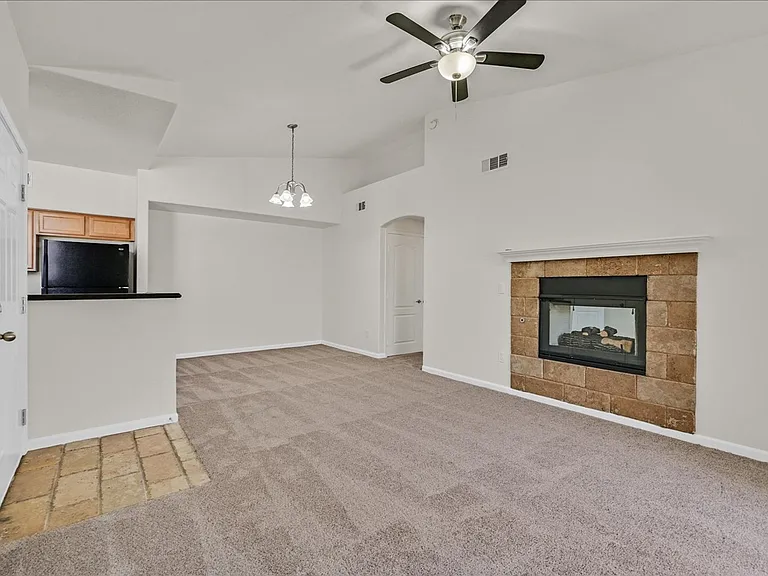 1709 King James St #204 — Photo 9