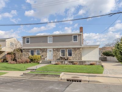 2 Fairway Road, Long Beach, NY, 11561
