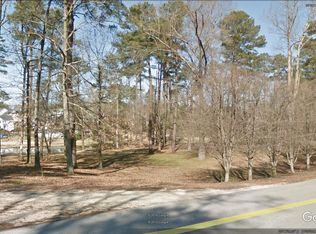 3225 Dogwood Dr, Raleigh, NC 27604