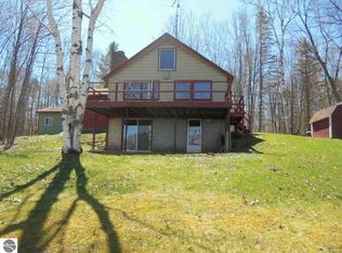 14246 Wildwood Rd, Evart, MI 49631