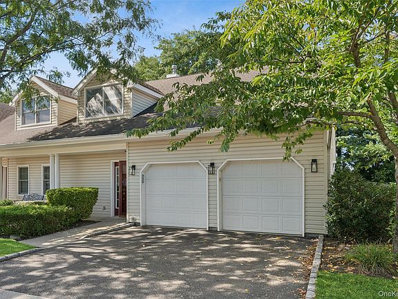 3rd image of 147 Pond View Drive