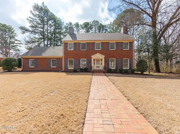 2502 La Latta Ln, Humboldt, TN 38343