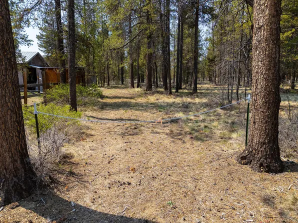 53011 Loop Dr, La Pine, OR 97739