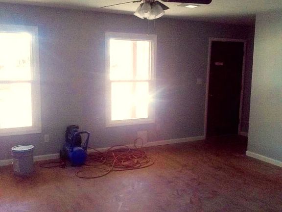 3rd image of 234 Sikeston Ct