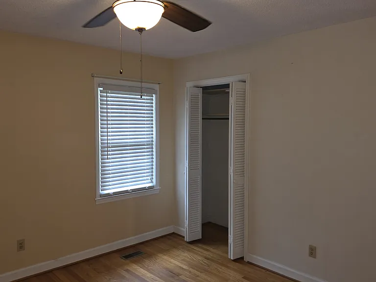 614 Garfield Dr — Photo 19