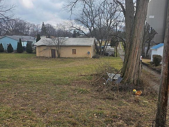5th image of 913 Weiant Ave