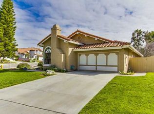 1869 Avenida Flores, Encinitas, CA 92024