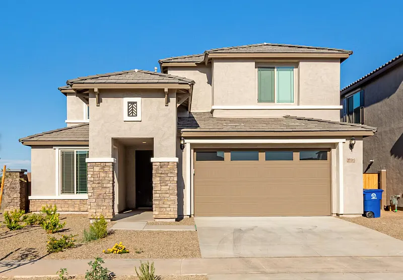 4 bed, 3.5 bath, 2817 sqft, $3,150 — Photo 3