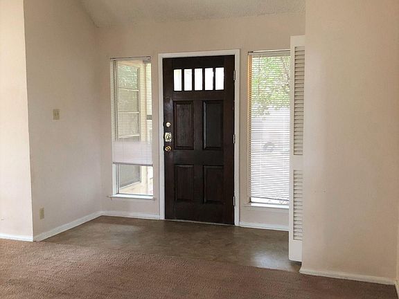 3rd image of 4002 Glenrock Dr #4002
