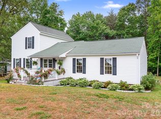 1823 N Ingleside Farm Rd, Iron Station, NC 28080