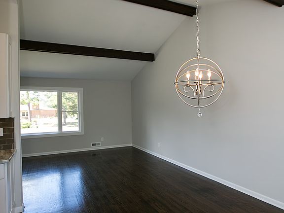 5th image of 408 Cynwyd Dr
