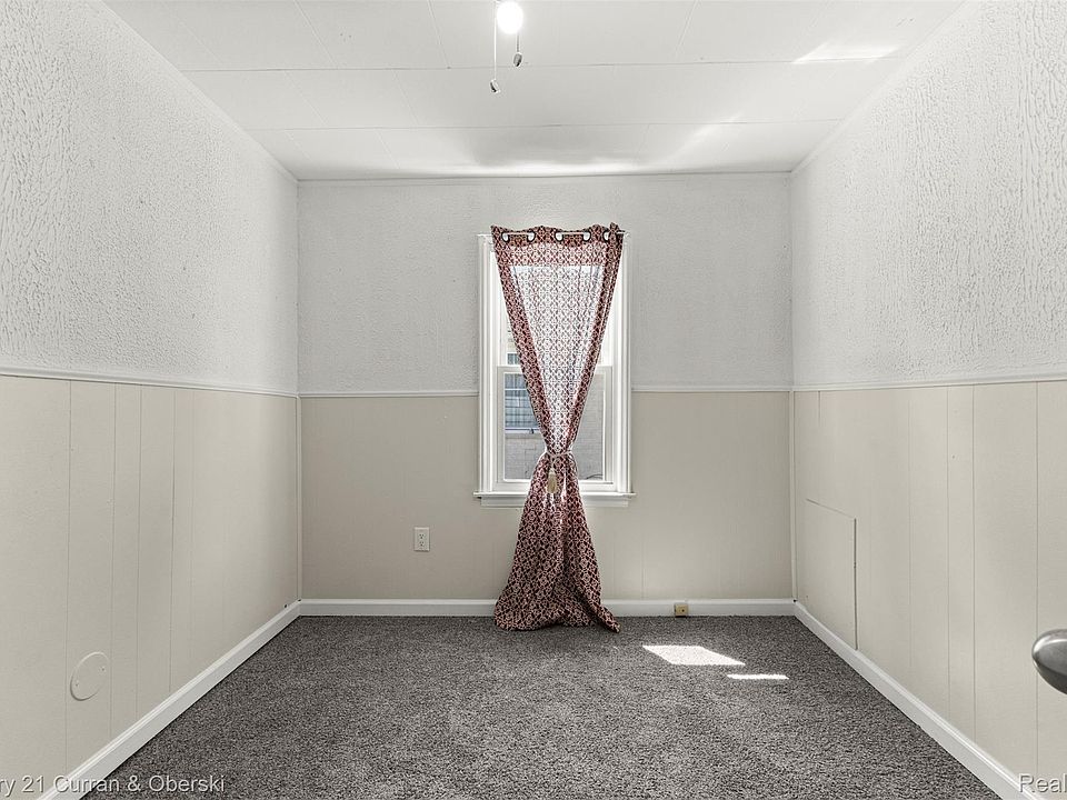 1644 Liberty Ave, photo 14