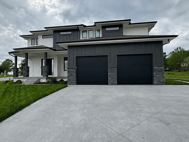 13002 Sloan Ave — Photo 15