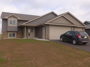 573 N Alexander Ave, Ellsworth, WI 54011