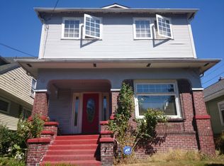 914 26th Ave, Seattle, WA 98122