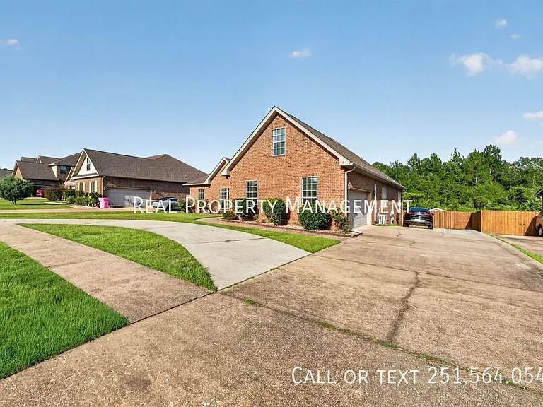 152 Heritage Cir — Photo 5