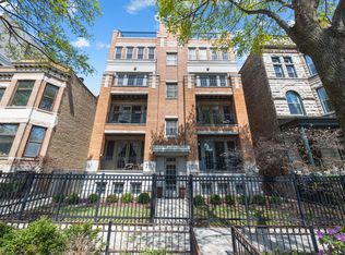 708 W Aldine Ave #402, Chicago, IL 60657